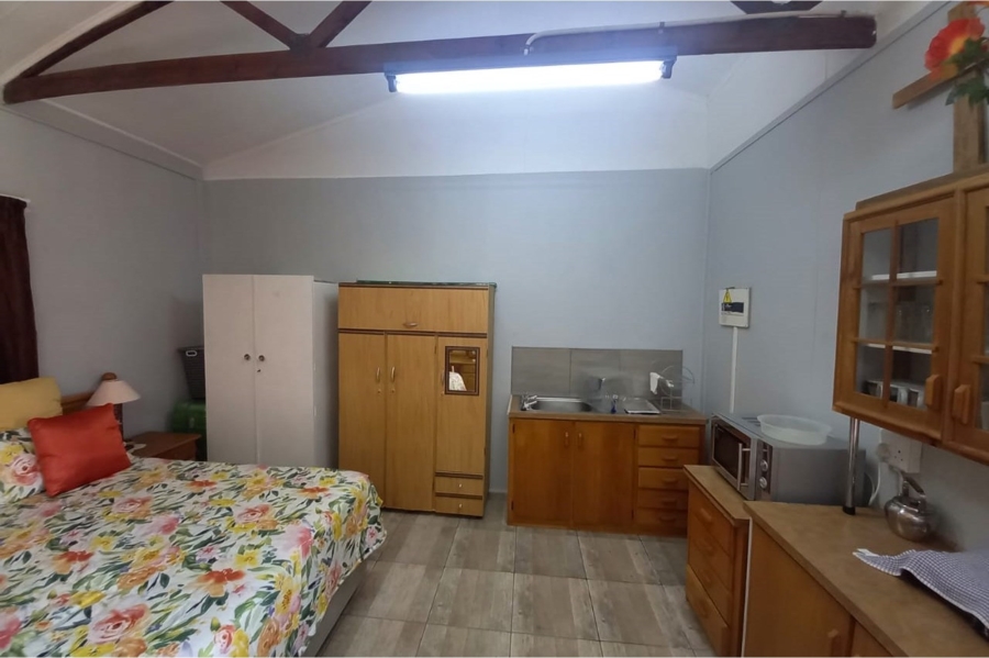 3 Bedroom Property for Sale in Albertinia Western Cape